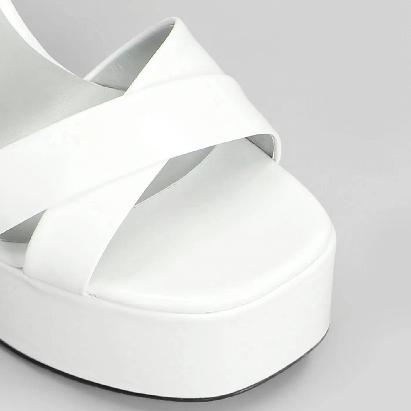 Décolleté 080DL00B200