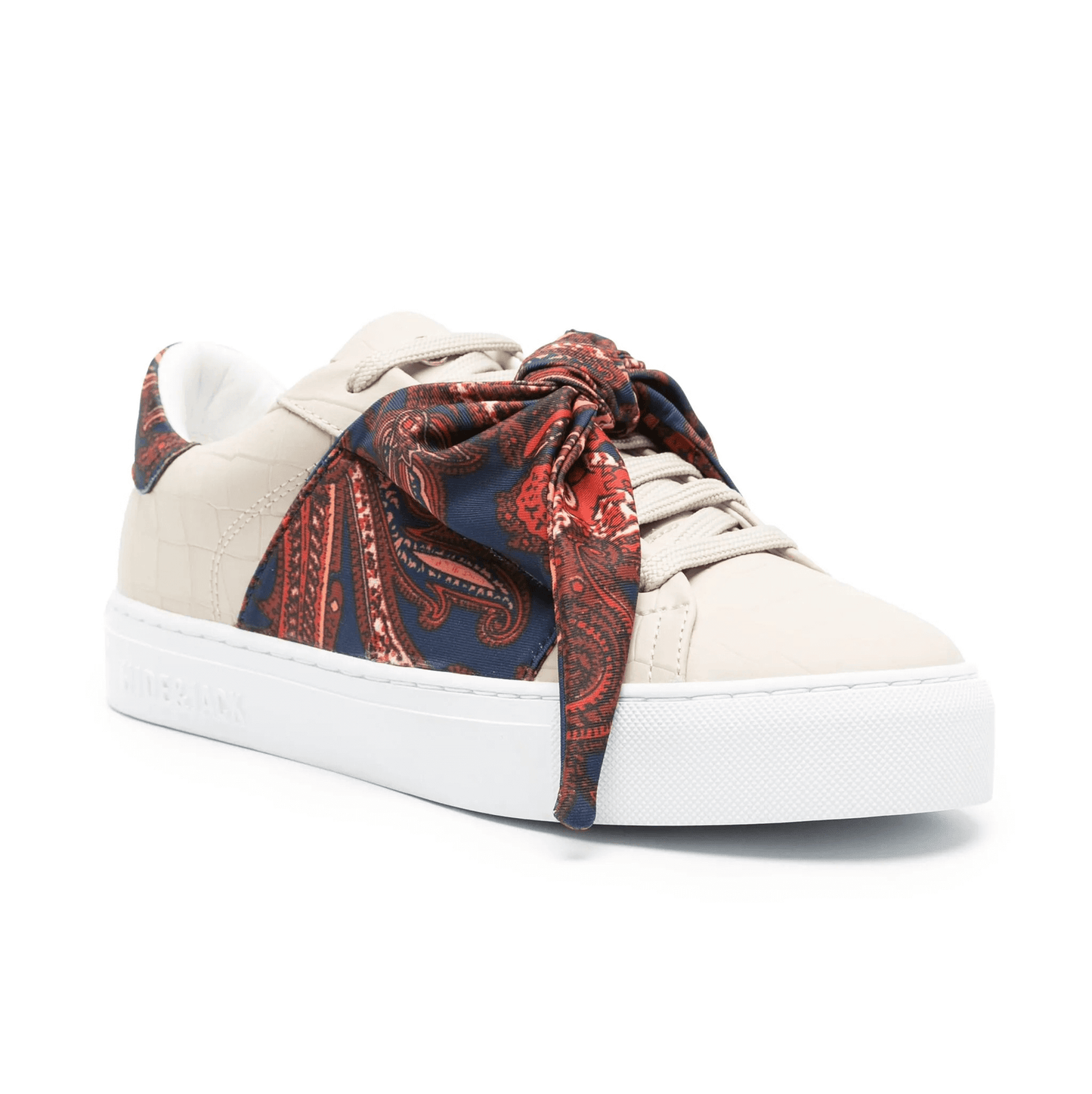 sneakers donna beige multicolore con dettagli in stampa paisley e nodo, suola piatta in gomma.