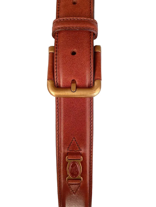 cintura in vitello eleganza italiana con fibbia dorata, lunghezza regolabile, made in Italy