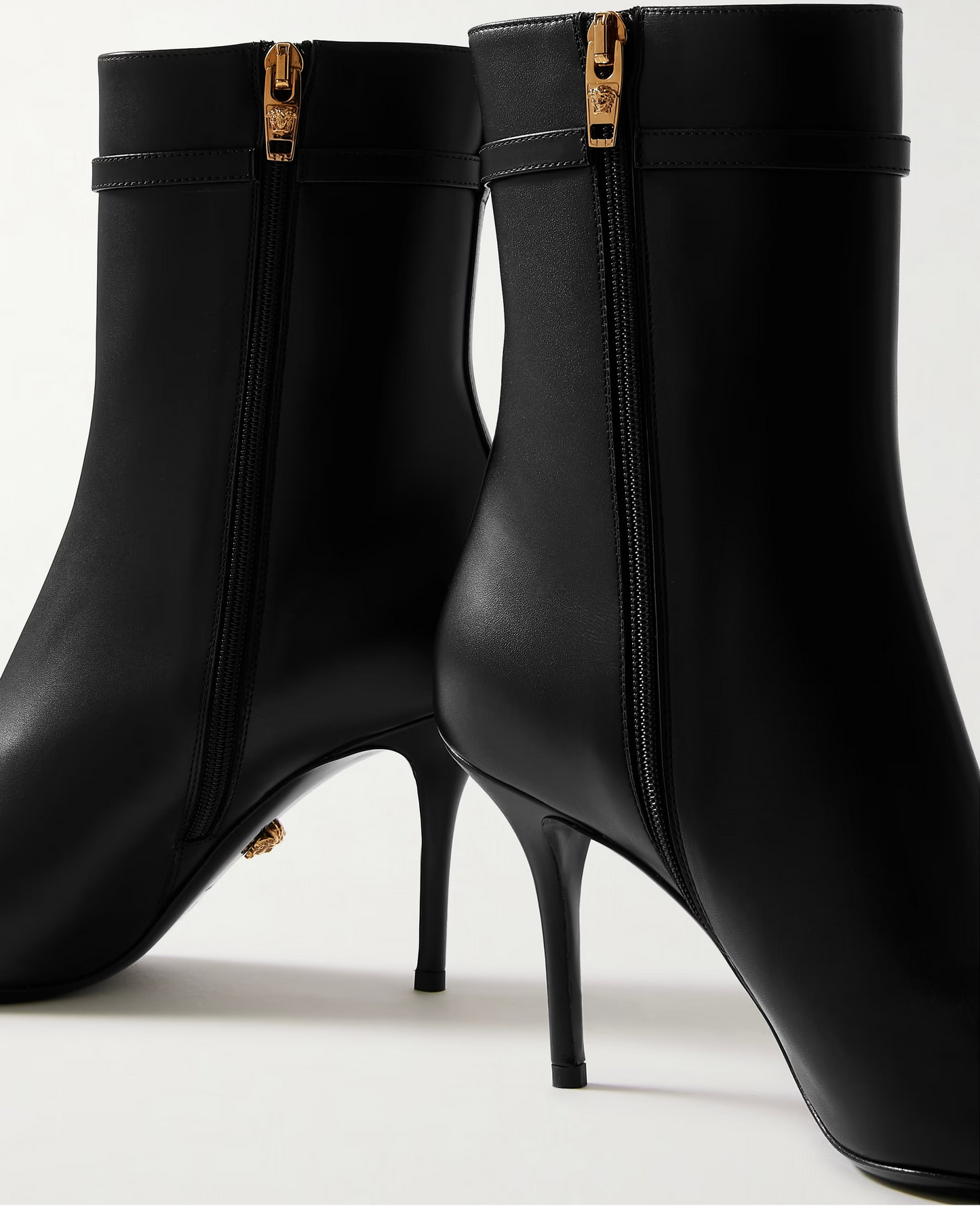 Stivaletto Versace 575N4T01P200