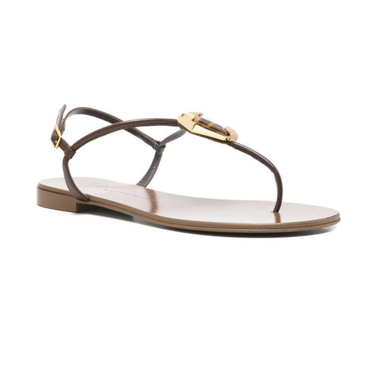 Sandalo Luxury da Donna con Ornamento in Pietra, sandalo marrone con dettagli eleganti e raffinati.
