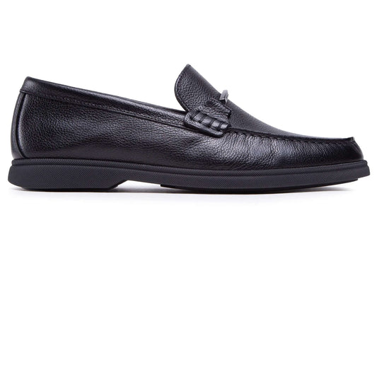Boss mocassini pelle made in italy in pelle di alta qualità dal design elegante e raffinato.