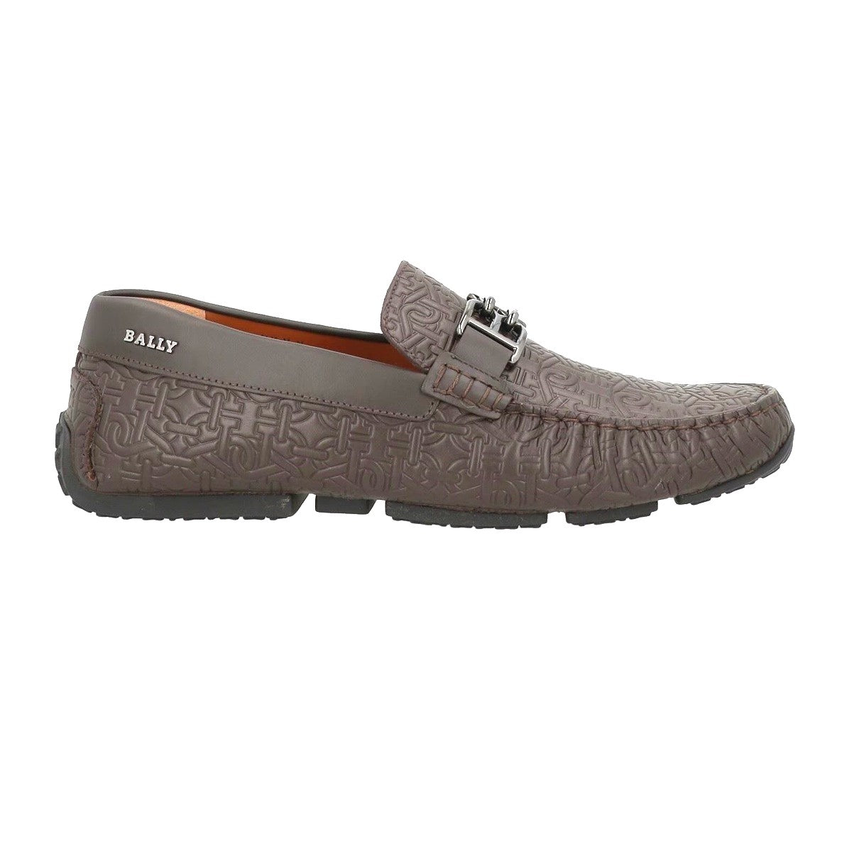Bally Mocassini Car Shoes in pelle marrone con design inciso e logo, suola in gomma per comfort e stile.