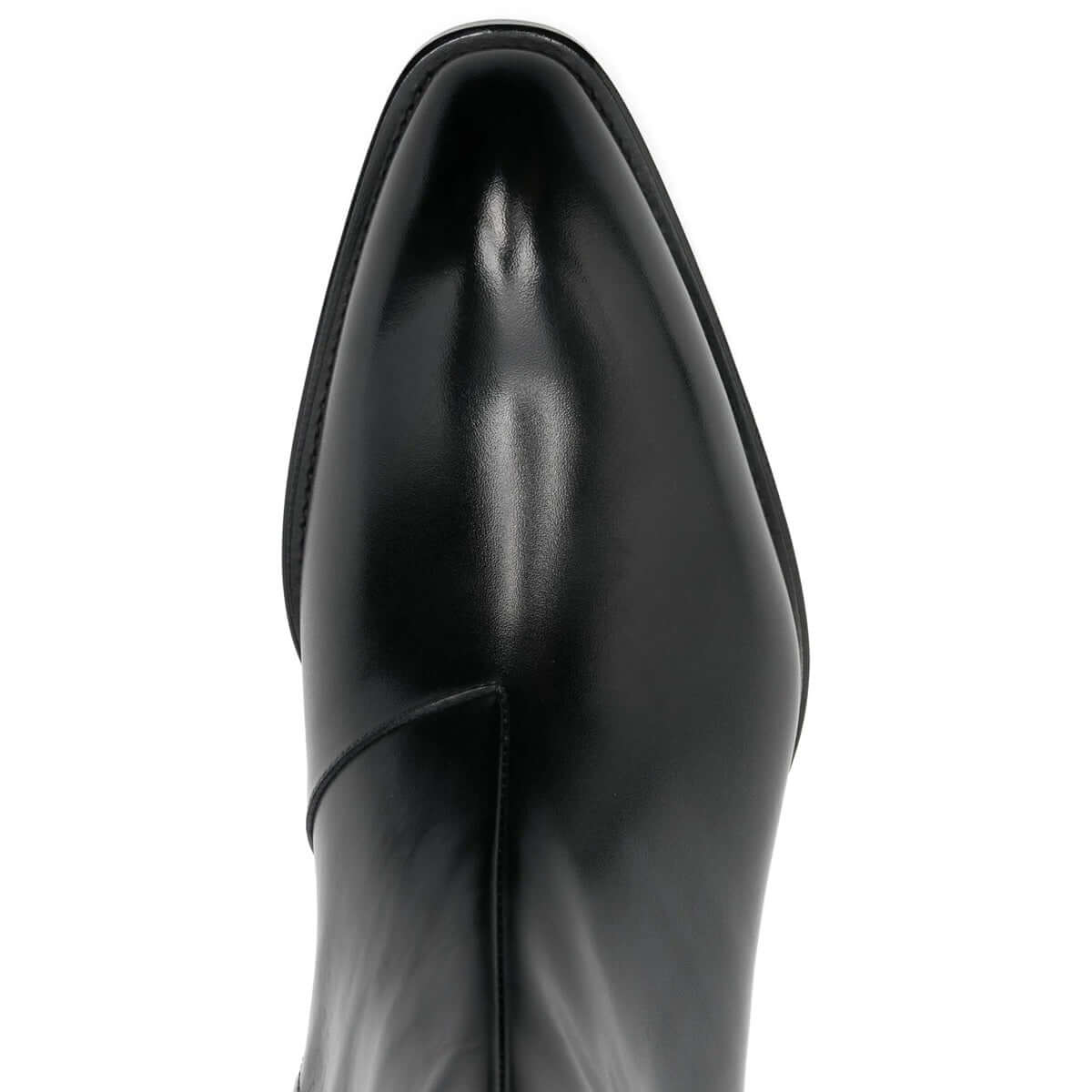 Tom Ford Stivaletti in Pelle di Vitello Nera, stivaletti neri con tacco basso e design a punta.