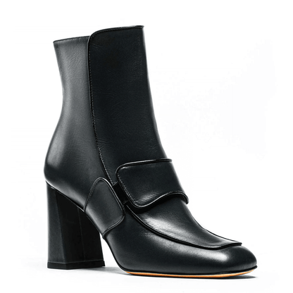 Stivaletto in vera pelle con tacco 220C0V00L200, tronchetto in vera pelle di vitello con tacco squadrato.