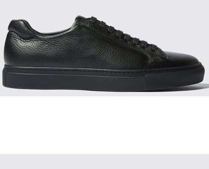 Sneakers Low Top in Pelle di Cervo Nera — Artigianali Collection CMI, realizzate in pelle di cervo nera pregiata.