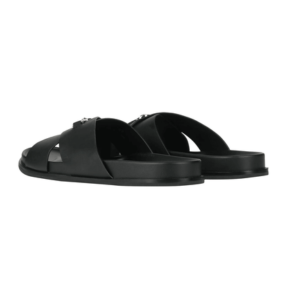 Sandali in Pelle di qualità VERSACE 345Y6X03X100, eleganti sandali in pelle nera con design iconico e comfort duraturo.