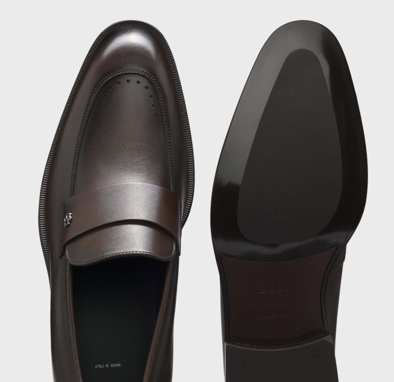 .Mocassini in Pelle Lucida Marrone — Esclusiva Collection CMI, eleganti e confortevoli, realizzati in pelle lucida.