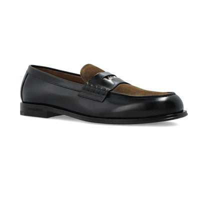 DSQUARED2 Mocassini in Pelle Nappa Nera, eleganti mocassini slip-on neri con tomaia in suede, design contemporaneo.