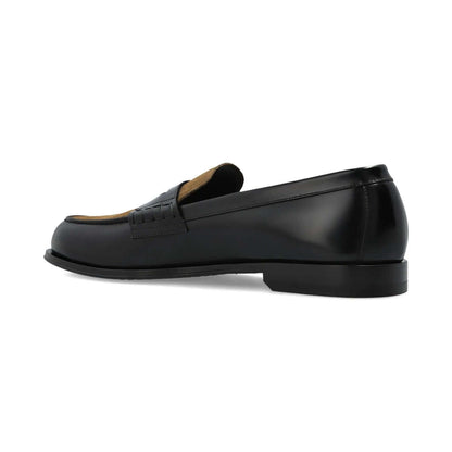 DSQUARED2 Mocassini in Pelle Nappa Nera, eleganti mocassini slip-on neri con tomaia in suede, design contemporaneo.