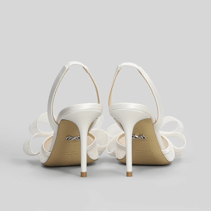 Décolleté da sposa strass tacco 9 cm con dettagli in pizzo e fiocco, elegante e raffinata per il giorno del matrimonio.