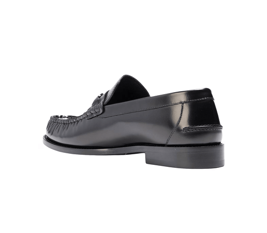 Versace mocassini pelle premium 450Y3X10X100 in pelle lucida nera con dettagli eleganti e design raffinato.
