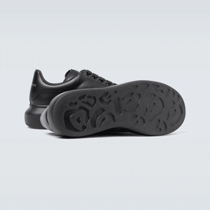 Sneakers pelle capra 500M5T00H100 - Sneakers in pelle nera con suola in cuoio e lacci.