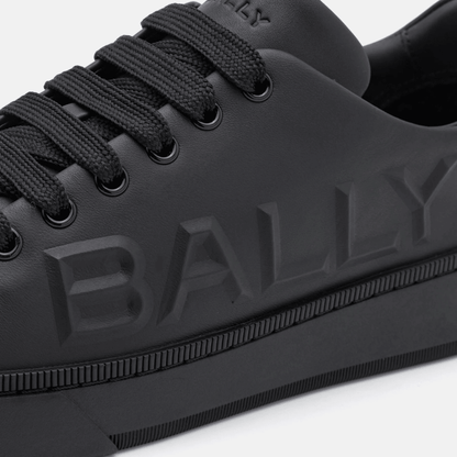 sneakers Bally in pelle di vitello 530Z5L02D100, in pelle nera con logo Bally in evidenza.