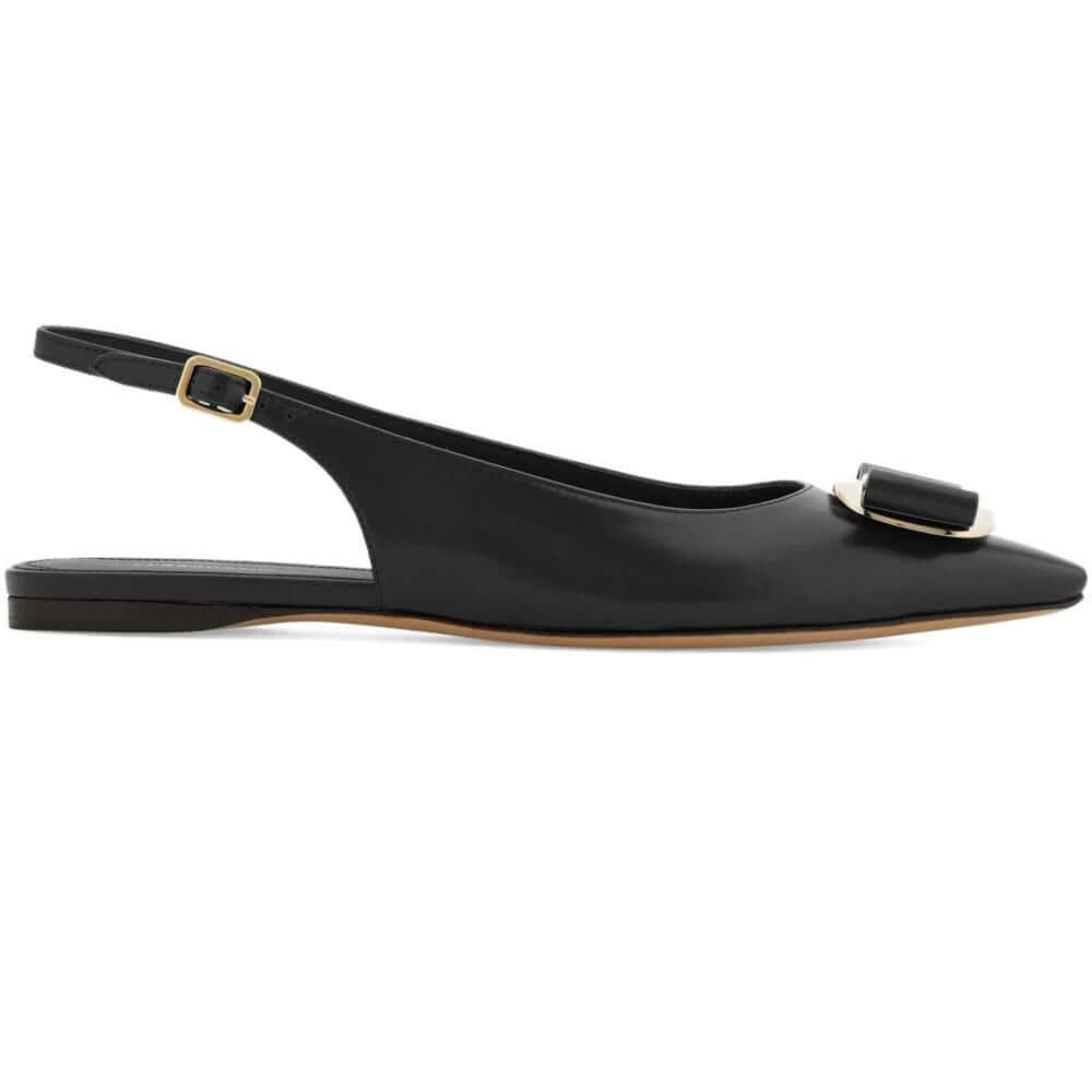FERRAGAMO Décolleté in Pelle con Cinturino Slingback - Scarpe eleganti in pelle nera con fibbia decorativa.