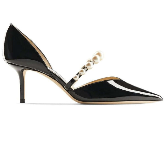 Jimmy Choo Décolleté in Pelle, elegante décolleté neri con perle, tacco medio, design contemporaneo e sofisticato.