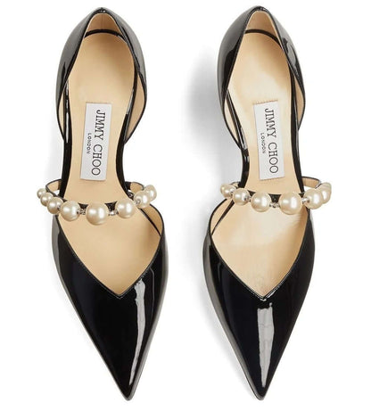Jimmy Choo Décolleté in Pelle, elegante décolleté neri con perle, tacco medio, design contemporaneo e sofisticato.