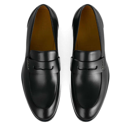 BALLY Mocassini in Pelle di Vitello - Elegante mocassino in pelle nera, perfetto per ogni occasione.