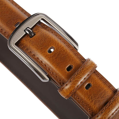 Cintura da uomo in pelle vacchetta M25Z5N25 con fibbia in metallo in stile classico e finitura marrone.
