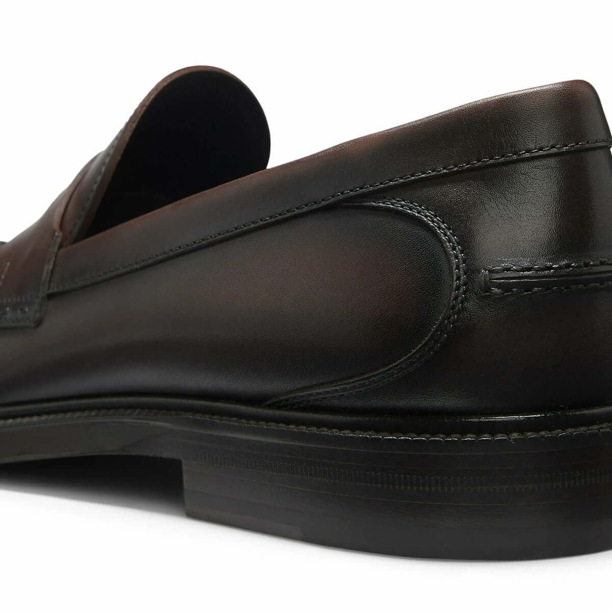 Mocassini Penny Loafer in Pelle Dark Brown — Esclusiva Collection CMI, eleganti mocassini in pelle scura per uomo.