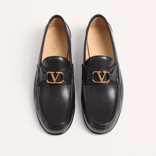 Valentino mocassini pelle nera in pelle pura con dettagli eleganti e suola in gomma, made in Italy