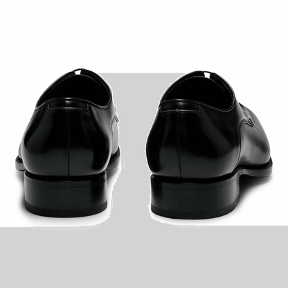 scarpe derby pelle di vitello, vista posteriore, design elegante in pelle nera con suola in cuoio.