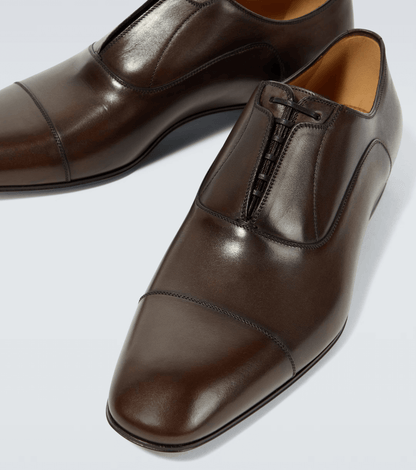 stringate in pelle made in Italy in brown leather with almond toe and lace closure