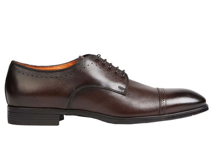 Derby artigianali pelle calzata ampia 100Y20X23X240 in pelle marrone, suola nera, design elegante e comfort assicurato.