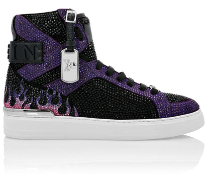 sneakers hi-top pelle scamosciata cristalli 100Y52X23X1800 con applicazioni di cristalli colorati e suola antiscivolo.