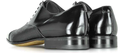 Scarpe stringate di lusso eleganti made in Italy, modello Oxford in pelle con tomaia in Peccary e suola in cuoio.