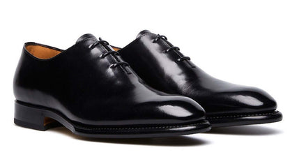 Stringate eleganti in pelle di vitello FBI-STR.001N, scarpe classiche nere in pelle lucida con allacciatura.