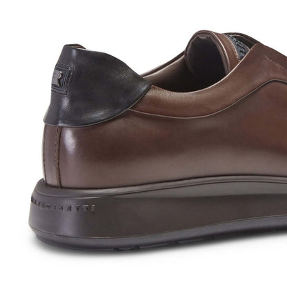 Sneakers artigianali pelle nera FRT-SNK07501 con elastici incrociati, design elegante e confortevole.