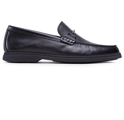 BOSS Mocassini Neri in Pelle Made in Italy, mocassini eleganti in pelle nera di alta qualità.
