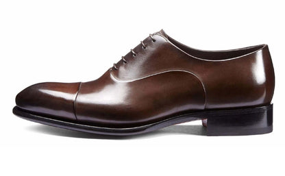 Stringate eleganti nere STN-STR002, scarpe in vernice nera, eleganza formale italiana.