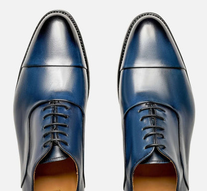 Stringate derby navy pelle scamosciata - Eleganza casual in pelle lucida made in Italy.